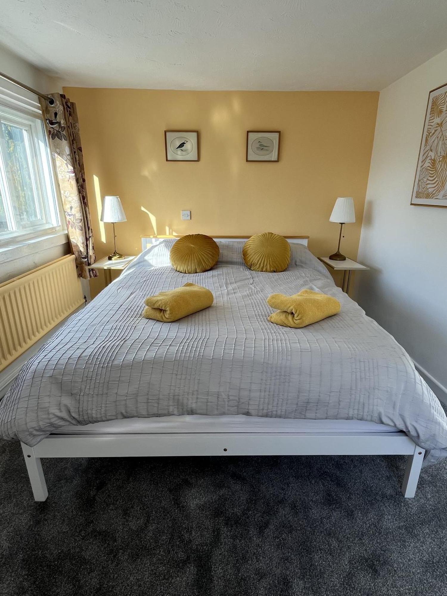 Windmill Cottage Ely Room photo